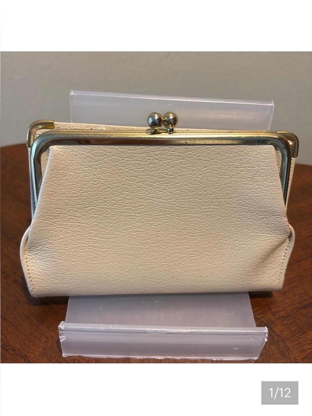 Antique Wallet Kisslock coin purse opens to zip pocket & Bill slot leather Cream